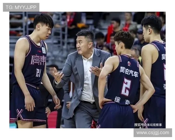 阿联轮休广东年轻球员崭露头角 杜锋赛后透露队伍潜在问题 阿联轮休广东年轻球员崭露头角 杜锋赛后透露队伍潜在问题