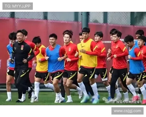 直击现场U22国足赛前最后备战全员状态火热蓄势迎接关键之战