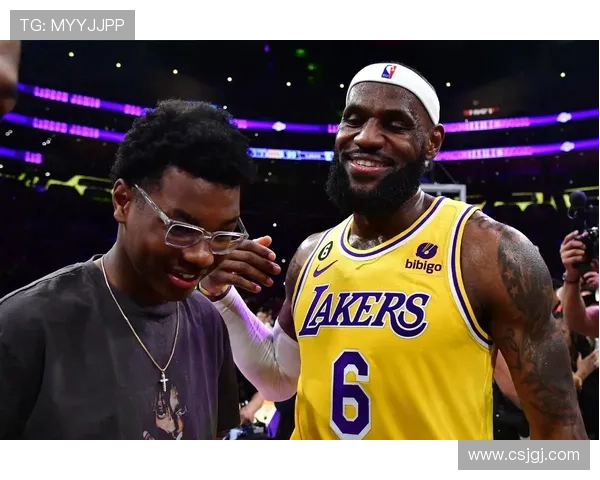 詹姆斯模仿决定1宣布退役是否过于哗众取宠显得不够体面